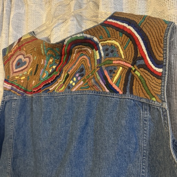 Republic Women's Sleeveless Denim Vest Embroidered Button Embellishments Size 26 - Picture 3 of 12